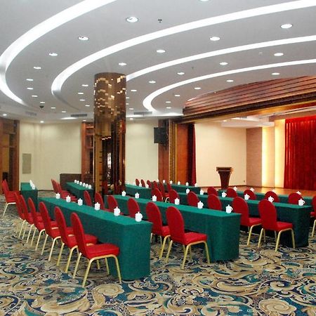 Luoyang Grand Hotel Affari foto