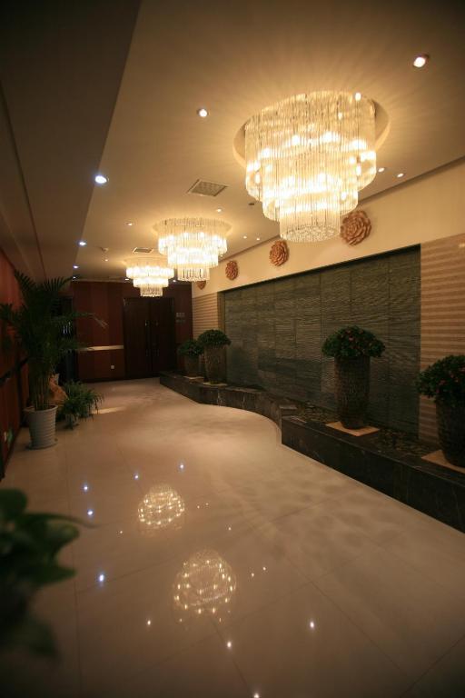 Luoyang Grand Hotel Interno foto