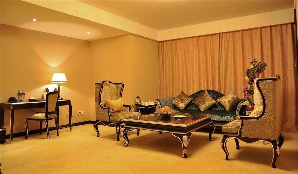 Luoyang Grand Hotel Esterno foto