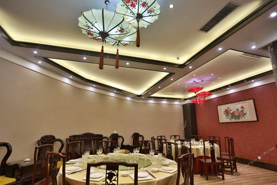 Luoyang Grand Hotel Esterno foto
