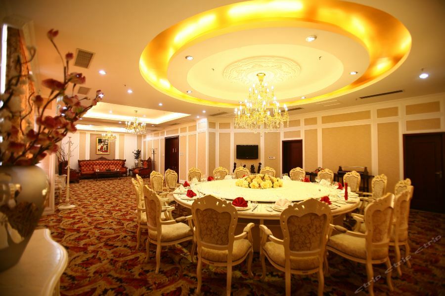 Luoyang Grand Hotel Esterno foto
